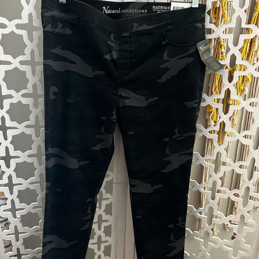 Natural Reflections Black Camouflage Pants